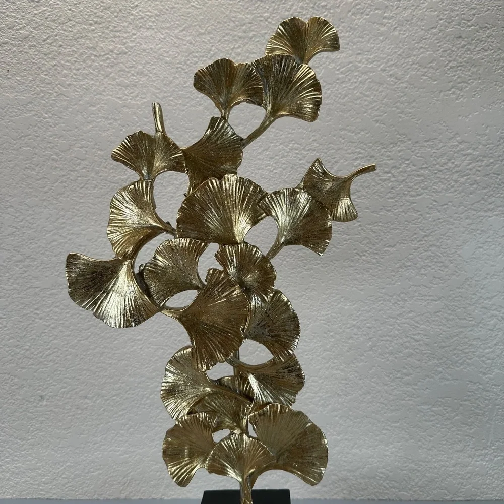 Deco 79 Polystone Foral Handmade Decorative Sculpture Home Decor Minimalist